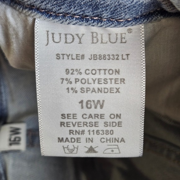 Judy Blue Wide Leg Jeans, Raw Hem Braided Waistline Light Wash, 16W, JB88332 - Picture 6 of 15